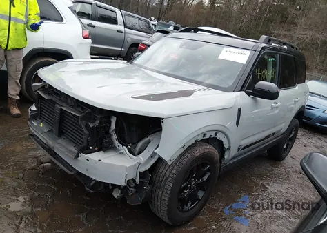 2021 Ford Bronco Sport First Edition z USA, uszkodzony, nr VIN 3FMCR9F9XMRA50189